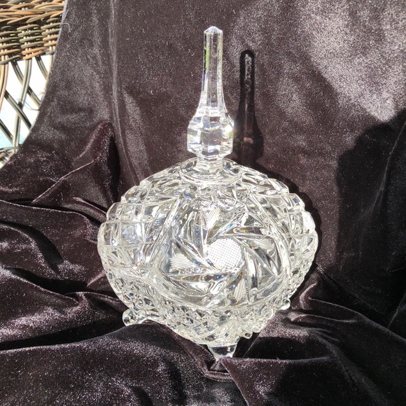 Vintage Lead Crystal Footed Candy Dish With Lid - Picture 10 of 14